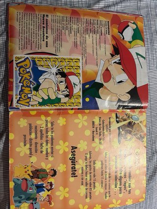 Álbum de Cromos Pokémon COMPLETO + PÓSTER