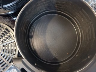 Freidora de aire Tefal negra