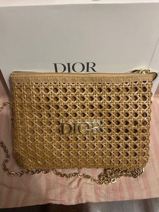 Pochette Dior in rafia