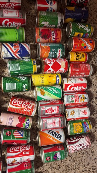 Latas de colección antiguas
