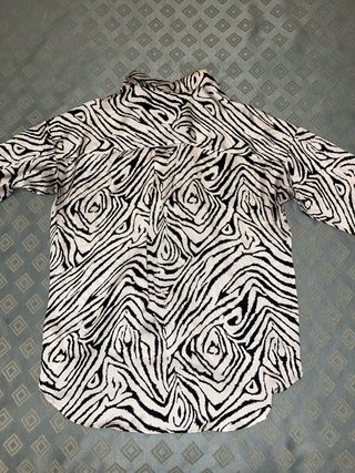 Camisa Satén Cebra Oversize Talla S