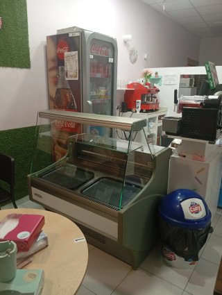 Vitrina pastelería seca