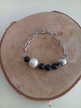 Pulsera Miss Sixty Acero y Perla Negra Blanca