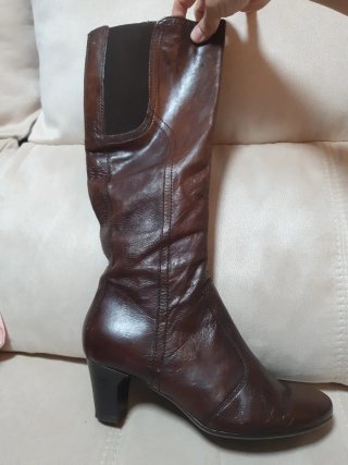 Botas de piel Manas Desing