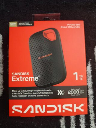 SSD Portátil Sandisk Extreme 1TB Nuevo