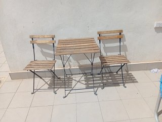 Conjunto de mesa y sillas de jardín