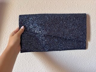 Bolso de mano / Clutch azul marino con brillo