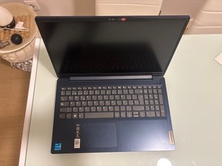 Portátil Lenovo IdeaPad 3 15IT sin usar