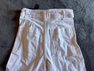 Pantalón vaquero ancho blanco Zara