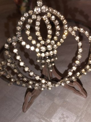 Tiara / Corona vintage de pedrería antigua Años 50