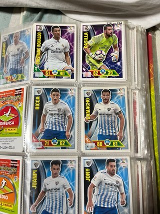 Adrenalyn 2016-2017 cromos de fútbol