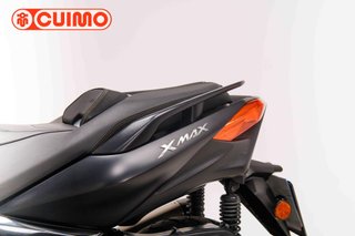 YAMAHA XMAX 300 IRON MAX