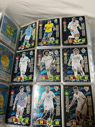 Adrenalyn LaLiga  2017-18 cromos de fútbol