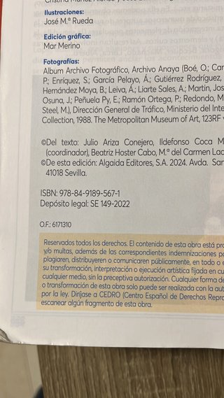 Libros de textos del virgen de la victoria.