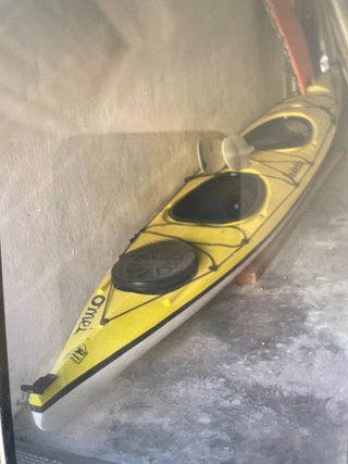 Kayak doppio in vetroresina giallo