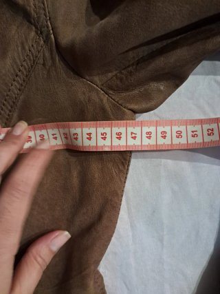 Chaqueta de cuero Bershka marrón