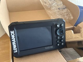Lowrance Eagle 5  Fishfinder/Chartplotter Nueva