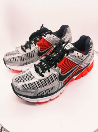 Zapatillas Nike Zoom Vomero 5 Hombre Rojo/Plata