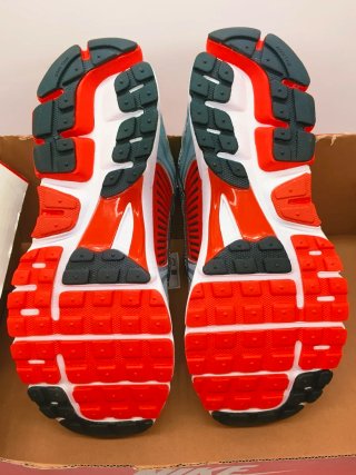 Zapatillas Nike Zoom Vomero 5 Hombre Rojo/Plata
