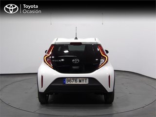 TOYOTA Aygo X Cross 1.0 VVT-I 72CV Play