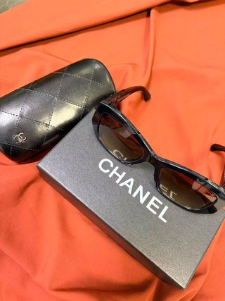 Gafas de sol Chanel rectangulares