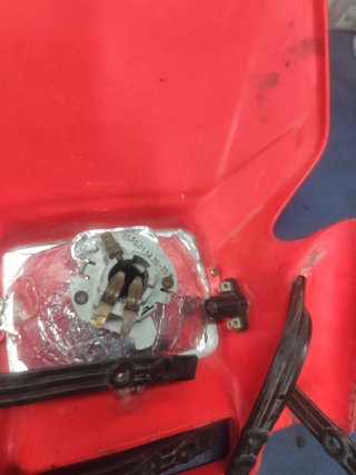 Faro Careta UFO Honda CRE