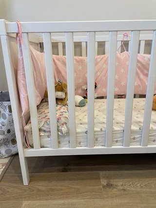 Cuna Ikea Blanca con Colchón