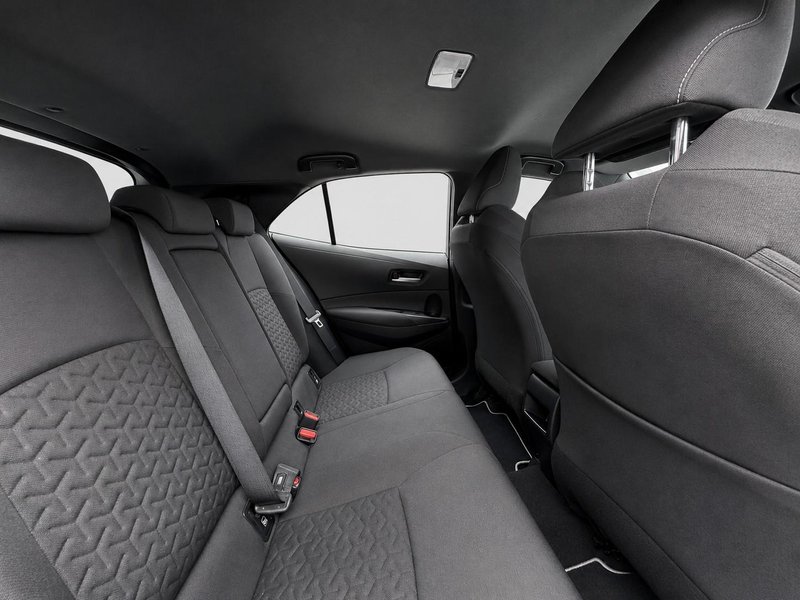 Toyota Auris 2022, foto 8
