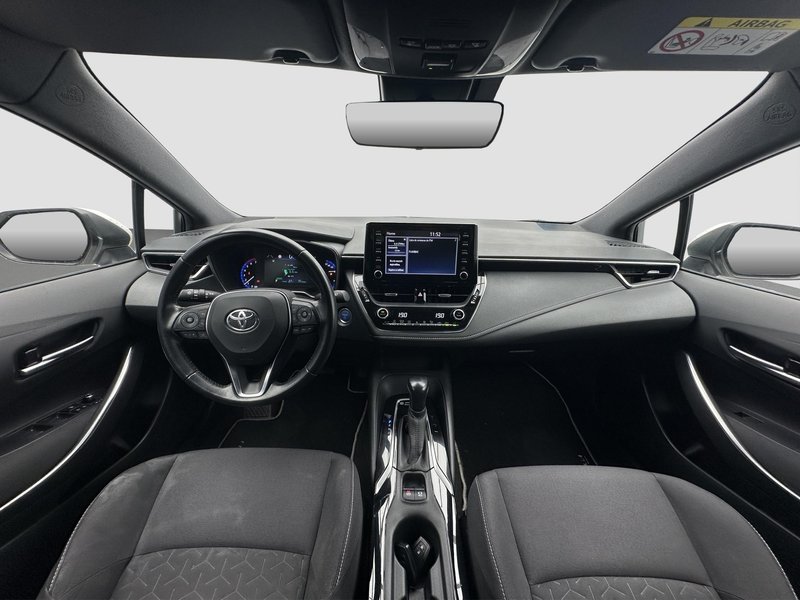 Toyota Auris 2022, foto 9