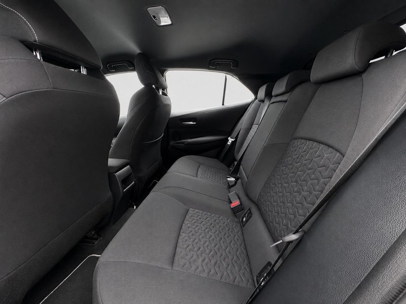 Toyota Auris 2022, foto 13