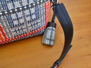 Tous, bolso bandolera piel multicolor, impecable.