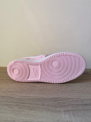 Nike rosa court vision lo suede