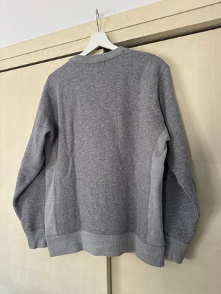 Sudadera H&M Gris con Estampado