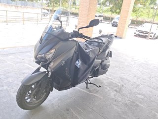Yamaha X-MAX 400 ABS Maxi Scooter