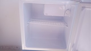 Mini nevera blanca