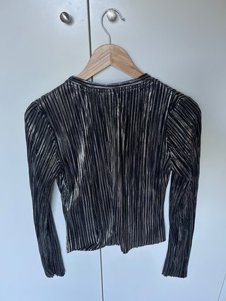 Blusa fiesta dorada y negra