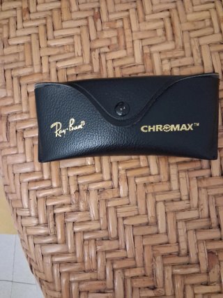 Gafas Ray-Ban Doradas y Negras