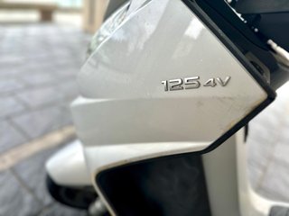Peugeot Satelis 125cc Plata