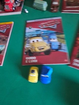 Lotto Libri e Macchinine Cars