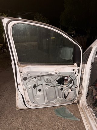 Puerta VW Caddy 2008