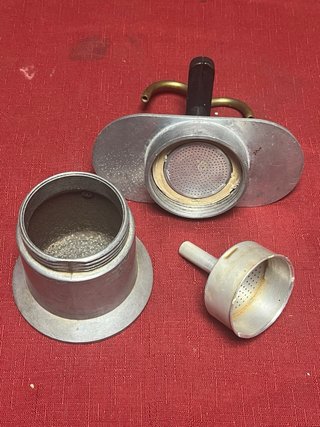 Cafetera antigua.