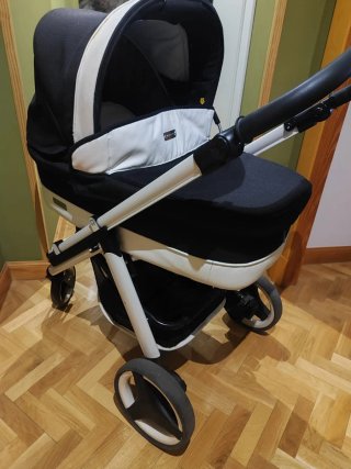 Cochecito Bebé + Silla + Cuco + Sombrilla+ plástic