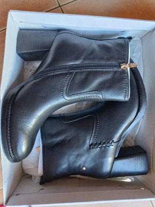 Botines Pikolinos NUEVOS Negros num 39