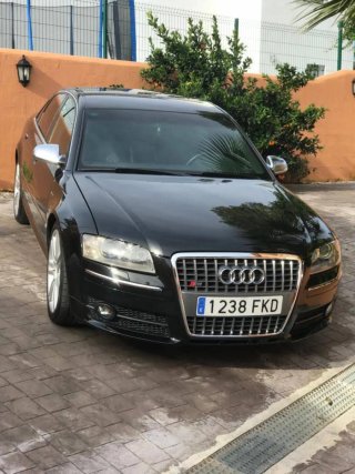 Audi S8 2008