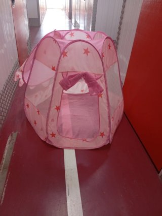 Casita de juego infantil rosa