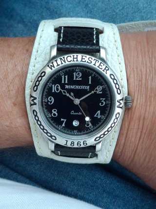 Orologio uomo Winchester 44 mm