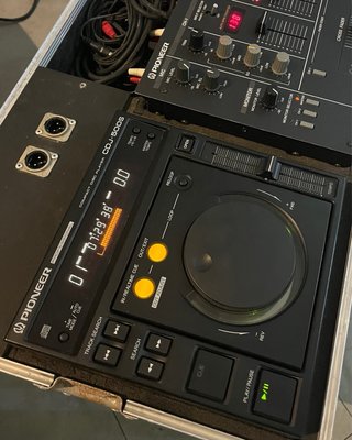 Pioneer DJM-300 + 2 CDJ-500S