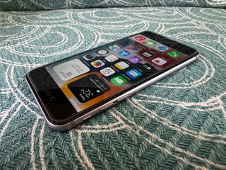 Apple iPhone 6S - 64GB Grigio - No Touch-ID