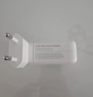 Cargador Apple USB-C MacBook Pro ORIGINAL  /