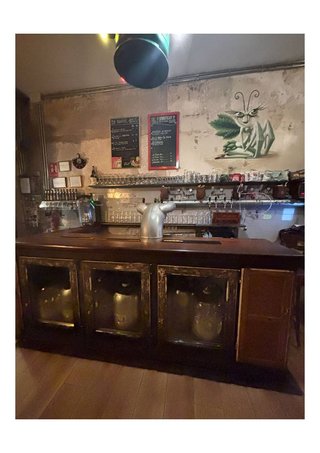 Traspaso Restaurante C3 en Poble Sec con obrador c